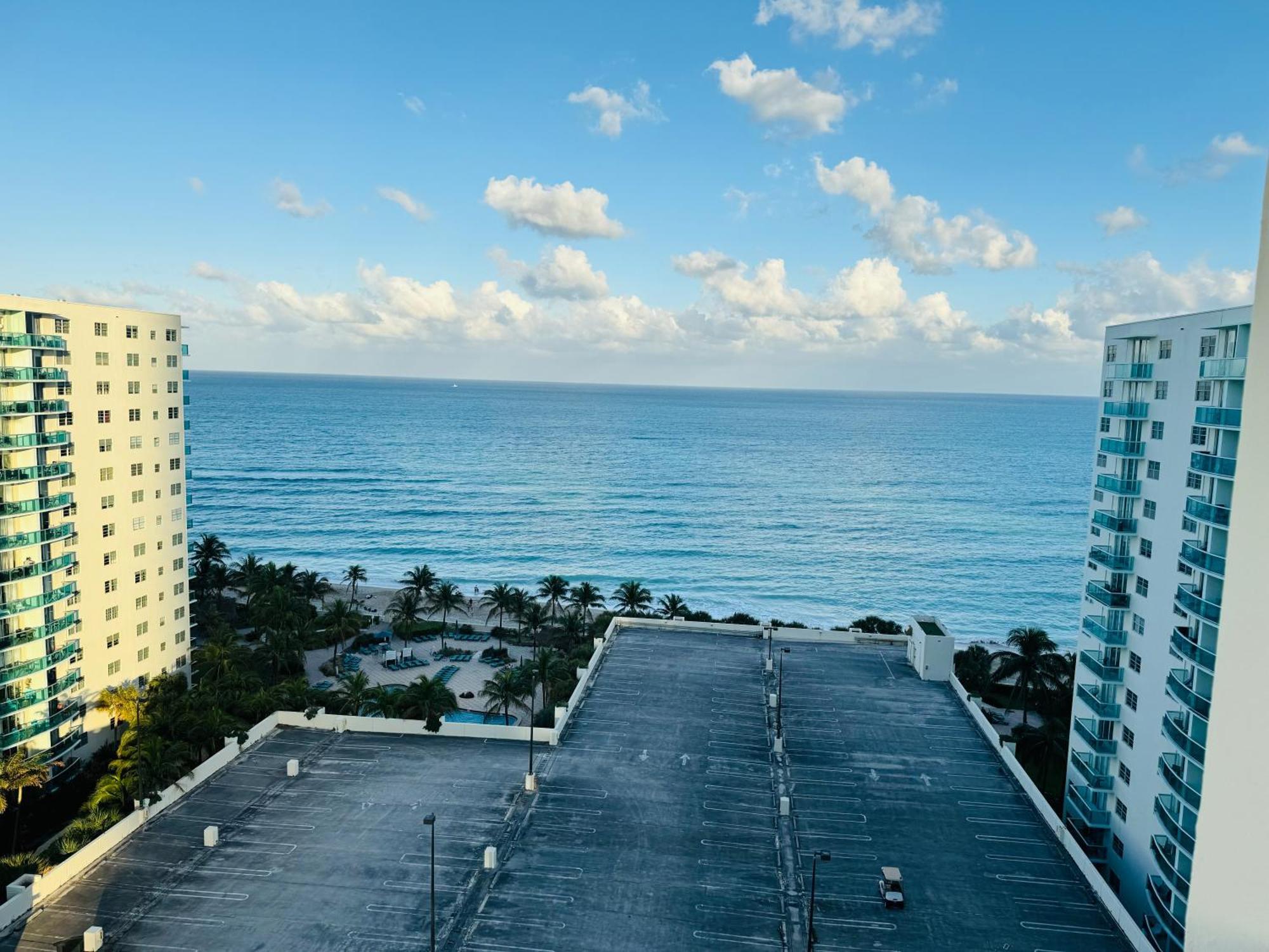 The Tides Condo On Hollywood Exterior photo