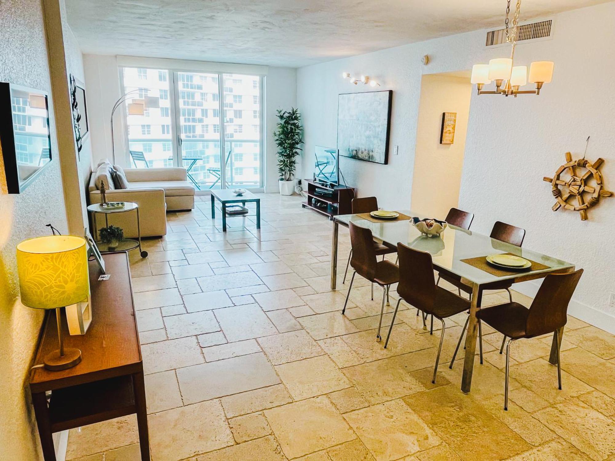 The Tides Condo On Hollywood Exterior photo